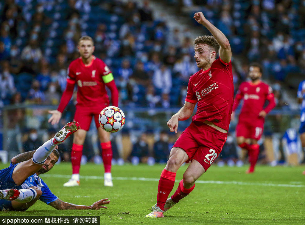 年轻后卫 年轻后卫