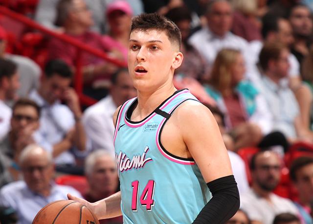 还是在射门 还是在射门