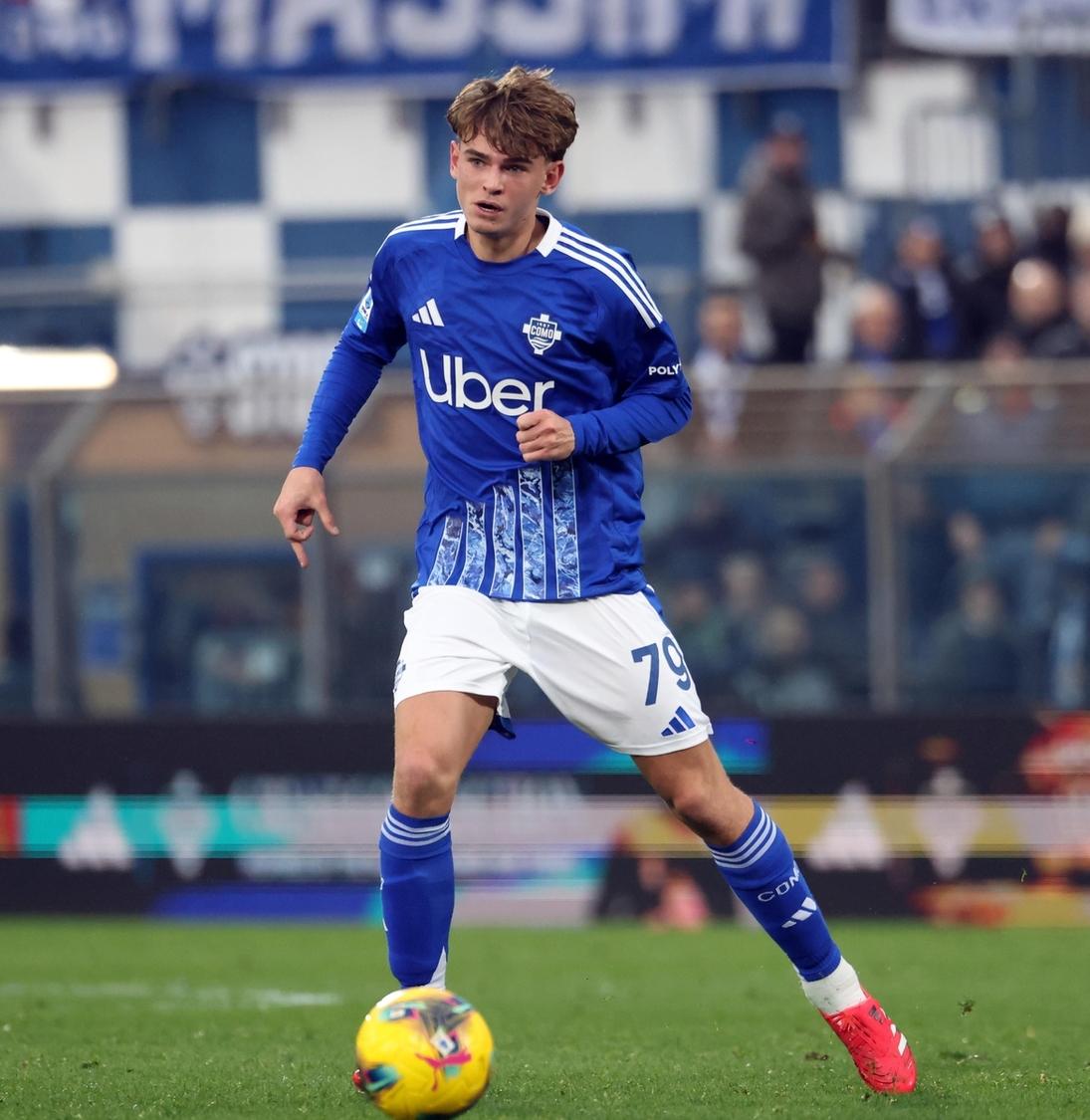 上显得尤为 上显得尤为