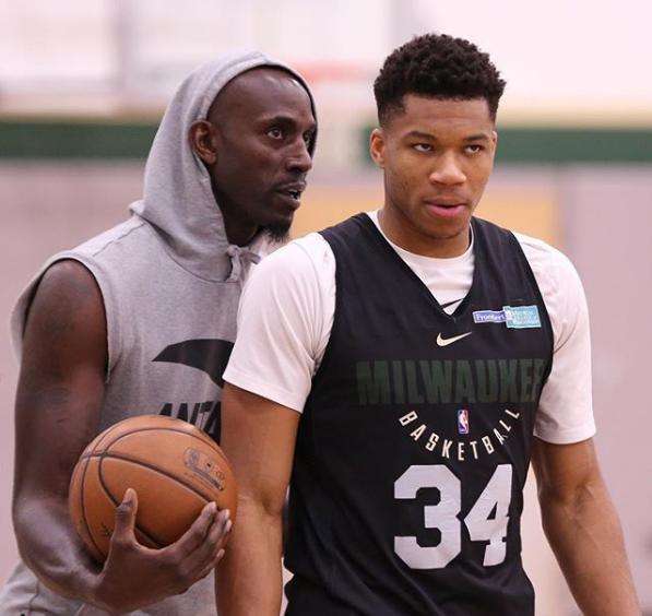 他的成功故 他的成功故